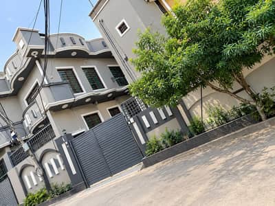 11.75 Marla 8 apartments house for sale urgent