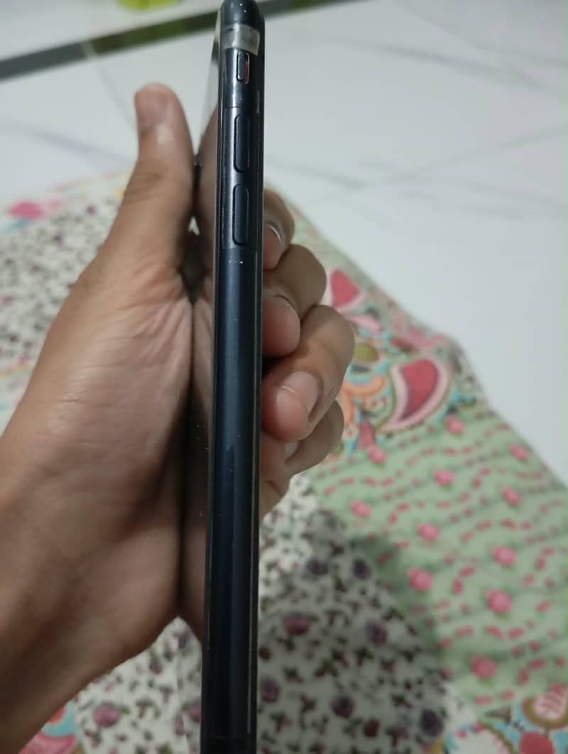 Apple iPhone SE 2