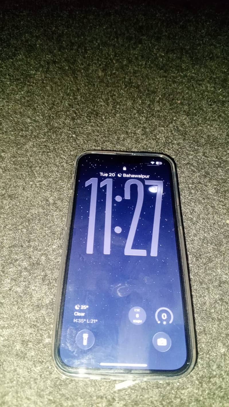 Apple iPhone 13 1