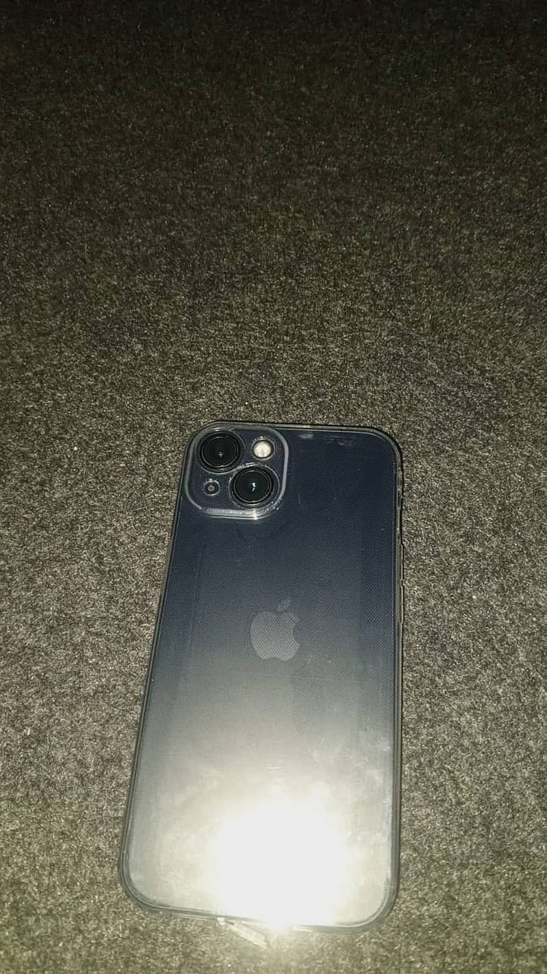Apple iPhone 13 2