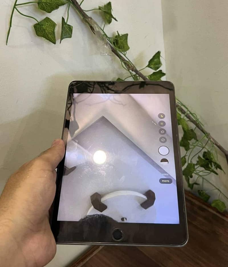 ipad mini 5 EX possible 4