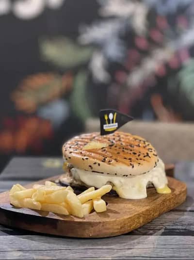 I am professional fast food chef only burawala