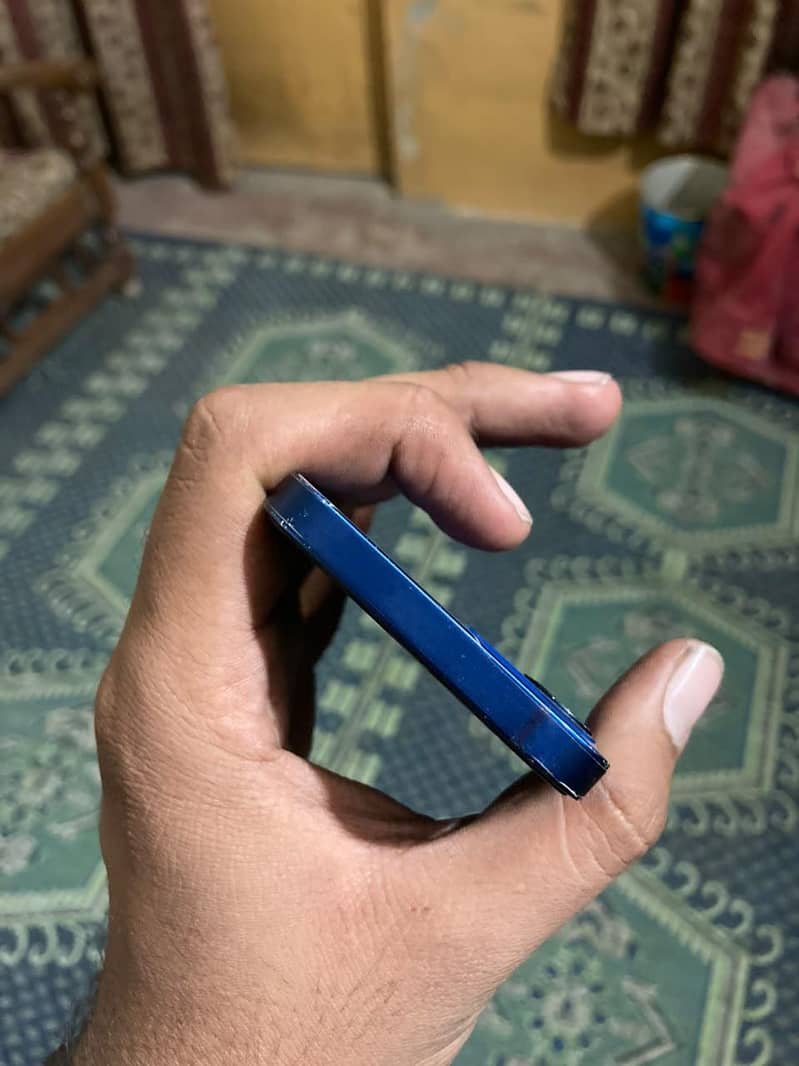 Apple iPhone 12 mini JV 3
