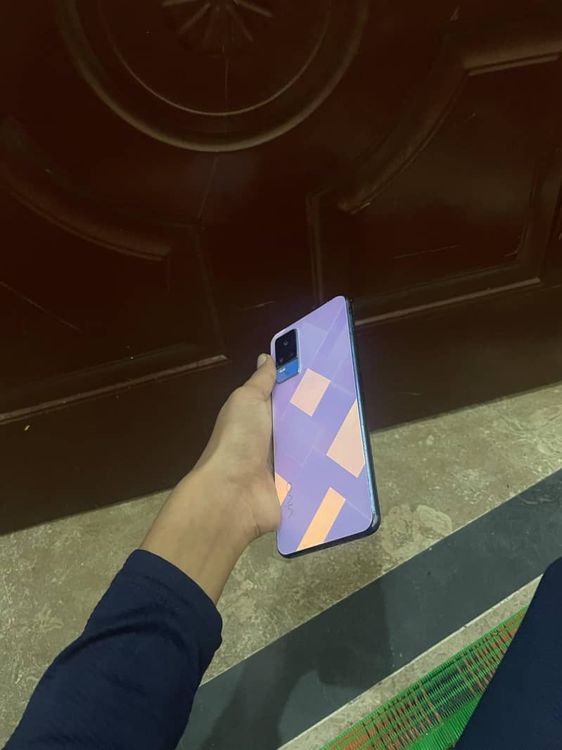 Vivo V21e mobile 1