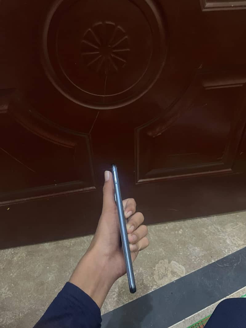 Vivo V21e mobile 4