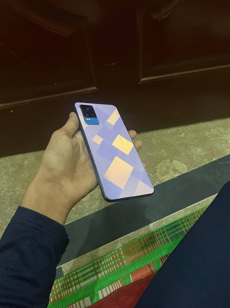 Vivo V21e mobile 8