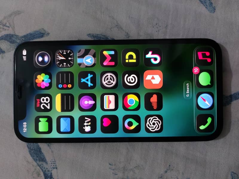 Apple iPhone 12 mini 1