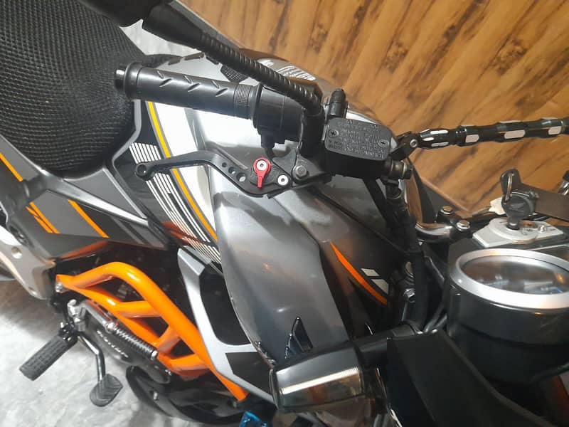 honda cb150F 2