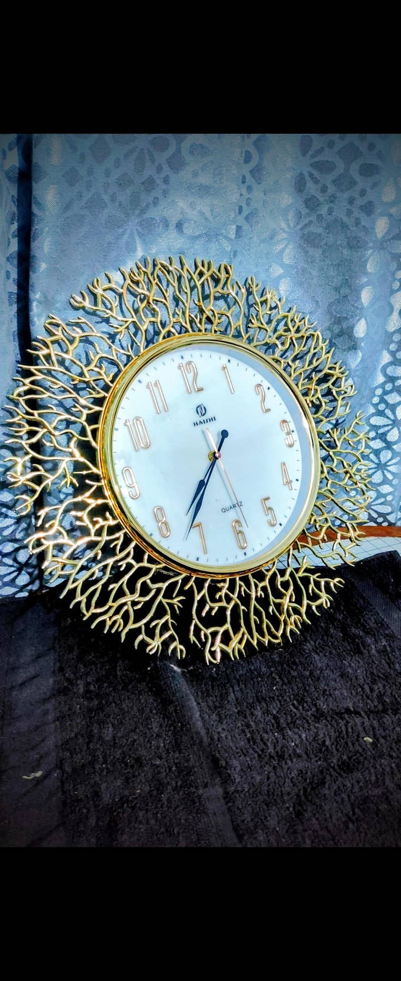 Golden wall clock watch - Watches - 1120953795