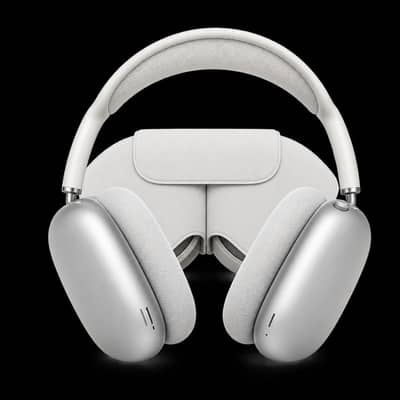 Apple AirPods Max Silver Over-Ear Wireless Headphones with Smart Case