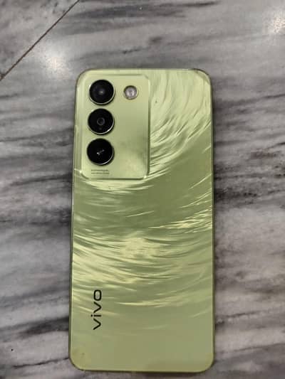 vivo y100