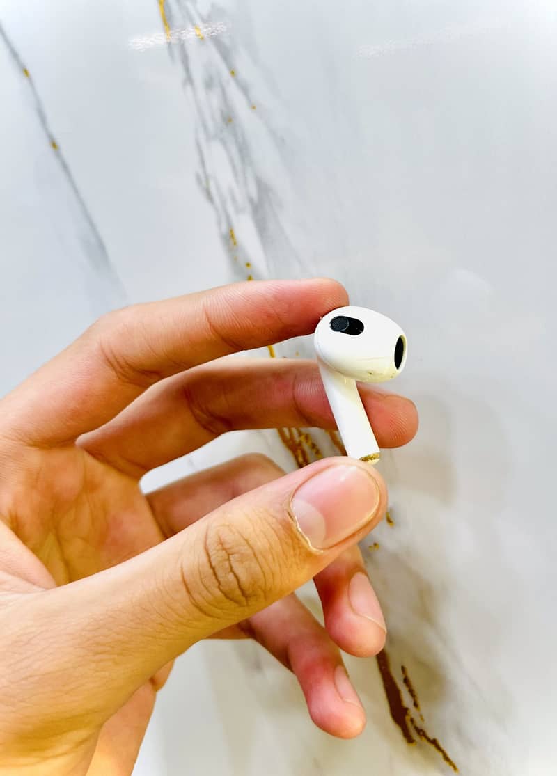 AirPods 3rd Generation 6