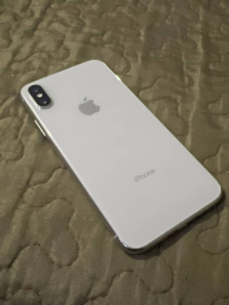 Apple iPhone X 0