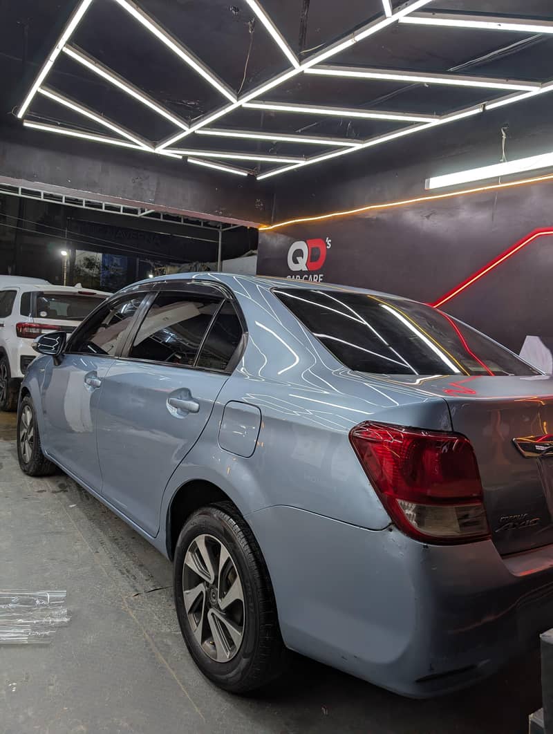 Toyota Corolla Axio 2015 11