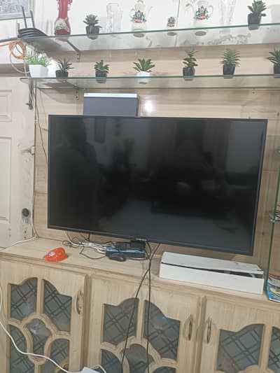 55 inch LCD TV