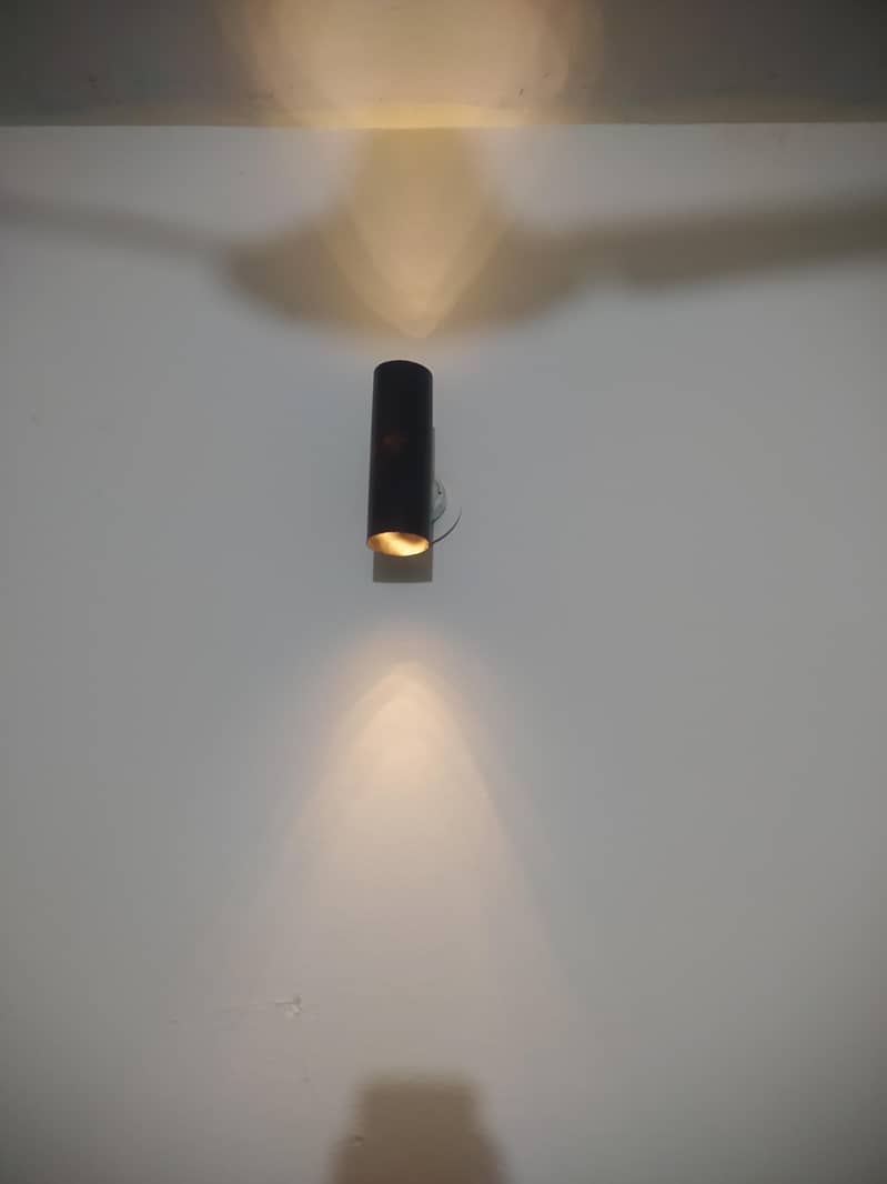sconce Light 12w only 2