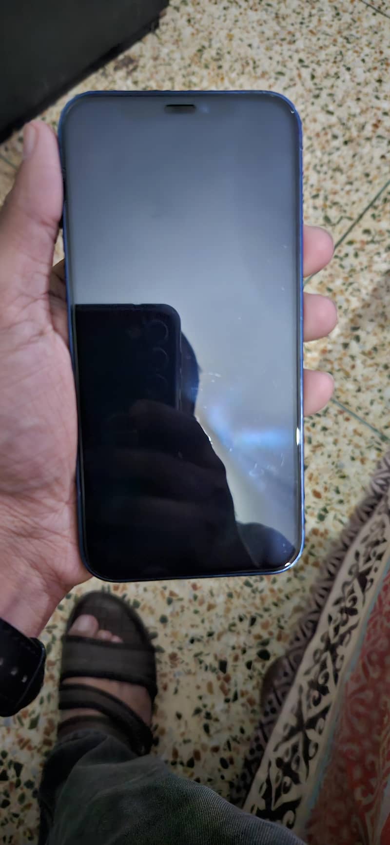 Apple iPhone 12 3