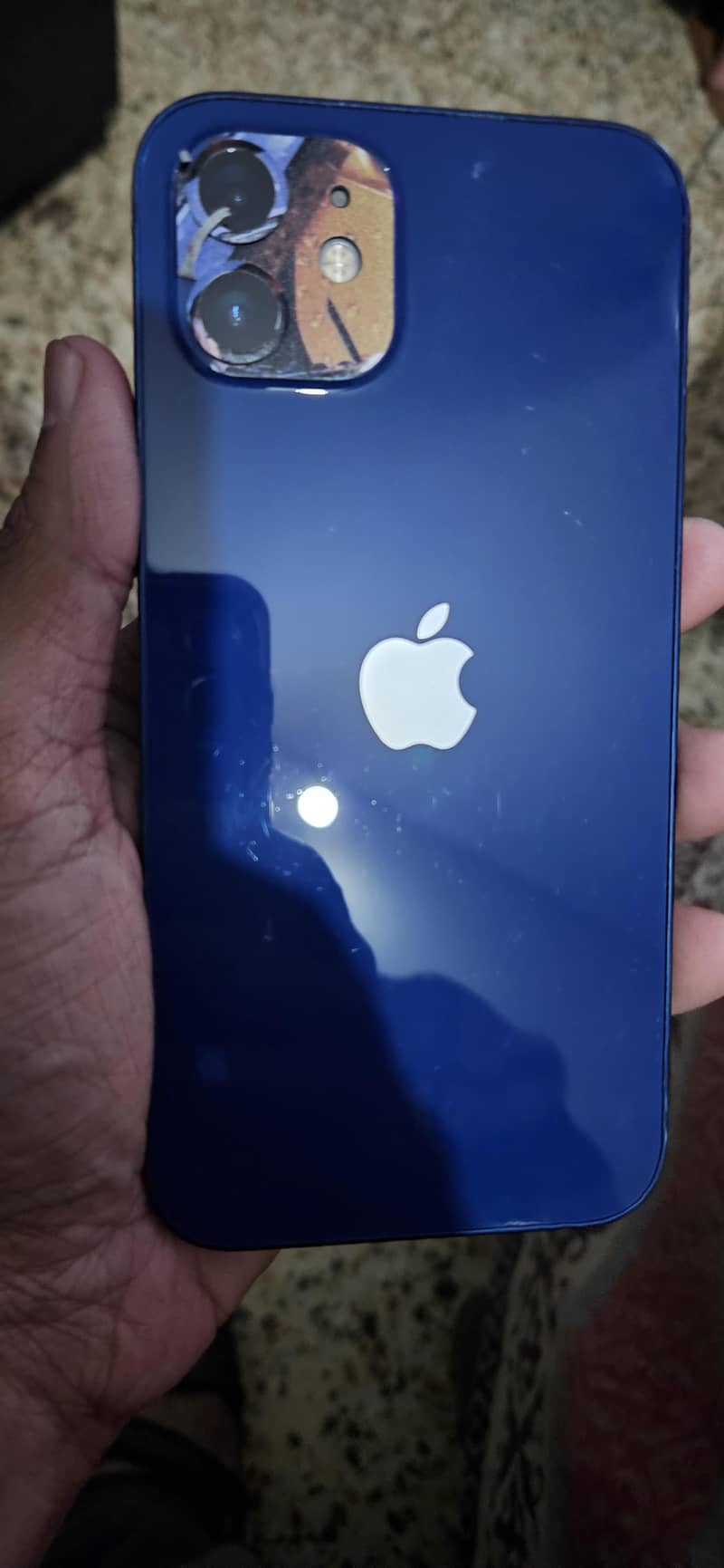 Apple iPhone 12 4