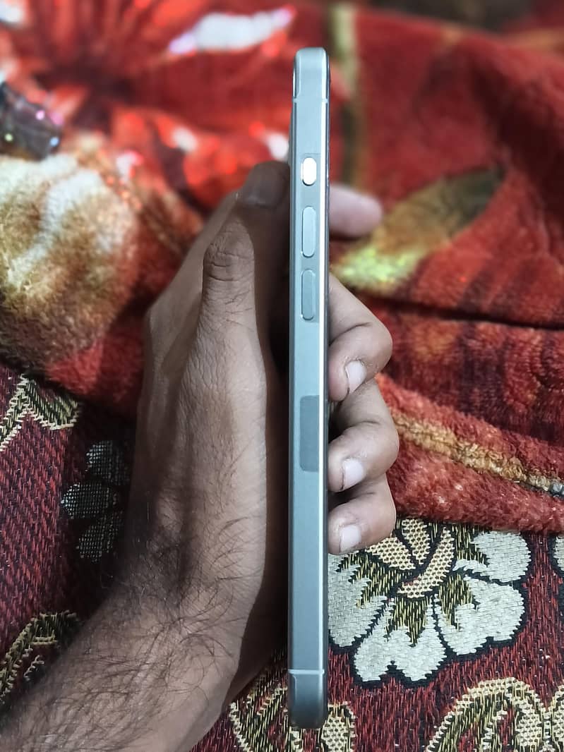 Apple iPhone 15 Pro Max jv 6