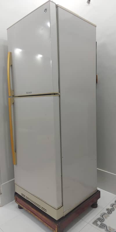 PEL Full jumbo size Refrigerator