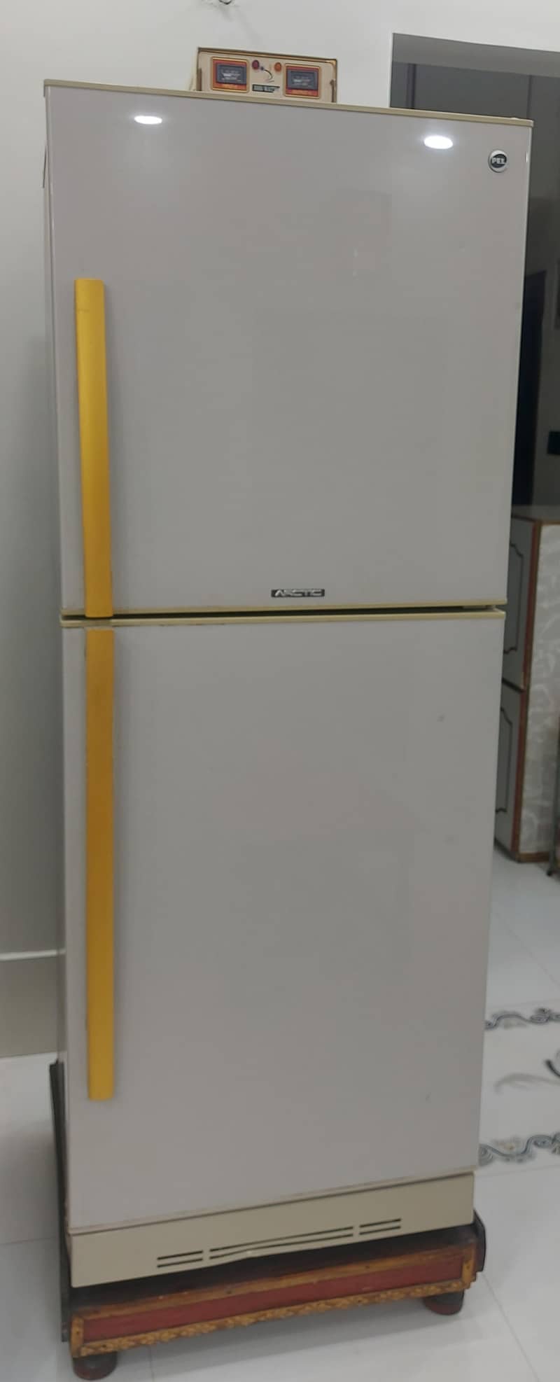 PEL Full jumbo size Refrigerator 1