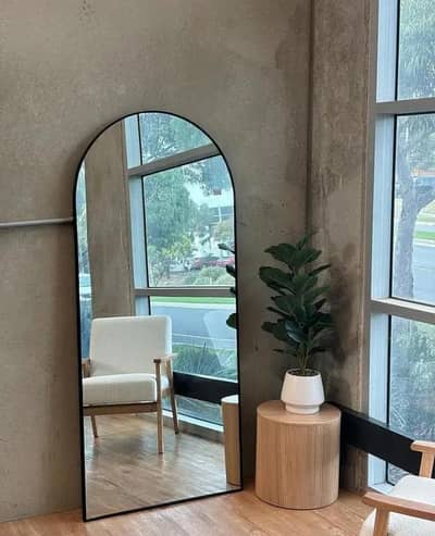 standing mirror