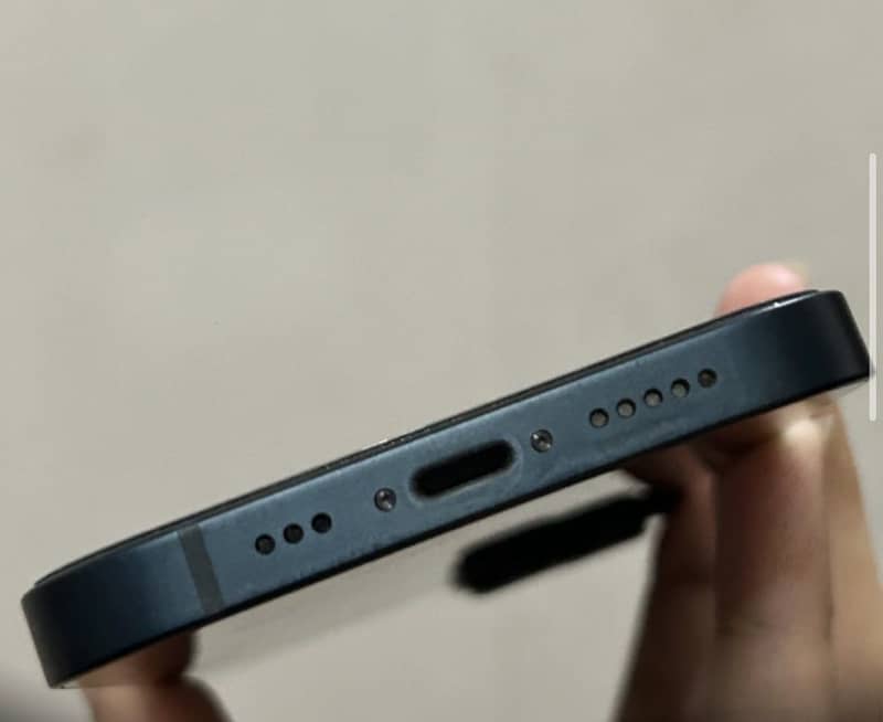 Apple iPhone 14 2