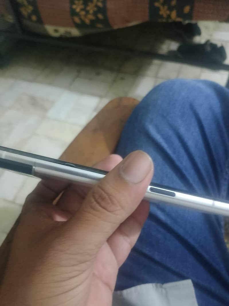 Google Pixel 6 Pro 2