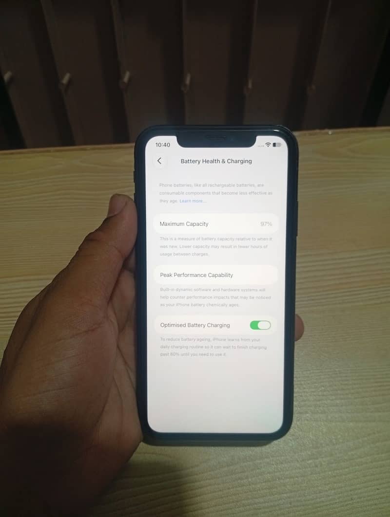 Apple iPhone 11 8