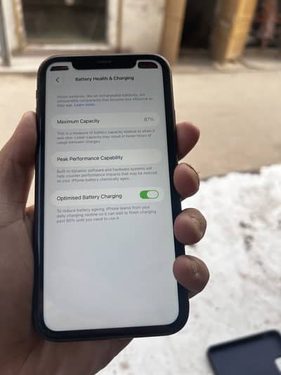 Apple iPhone 11