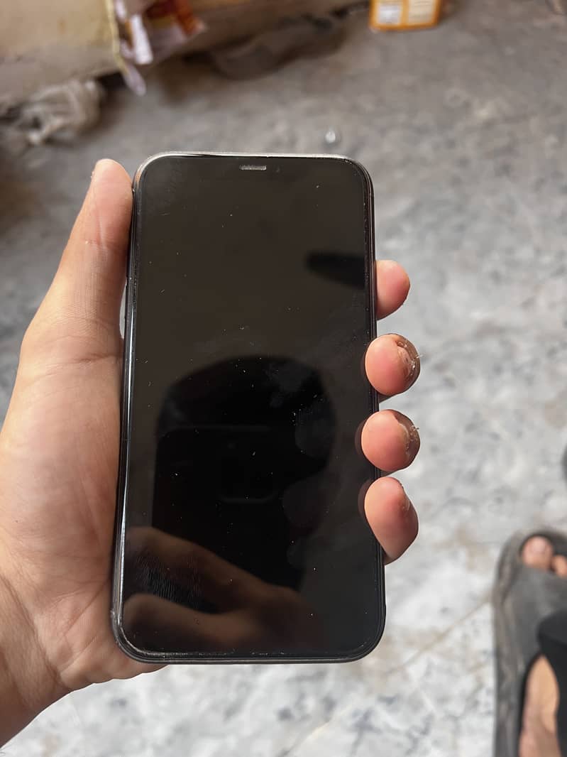 Apple iPhone 11 2