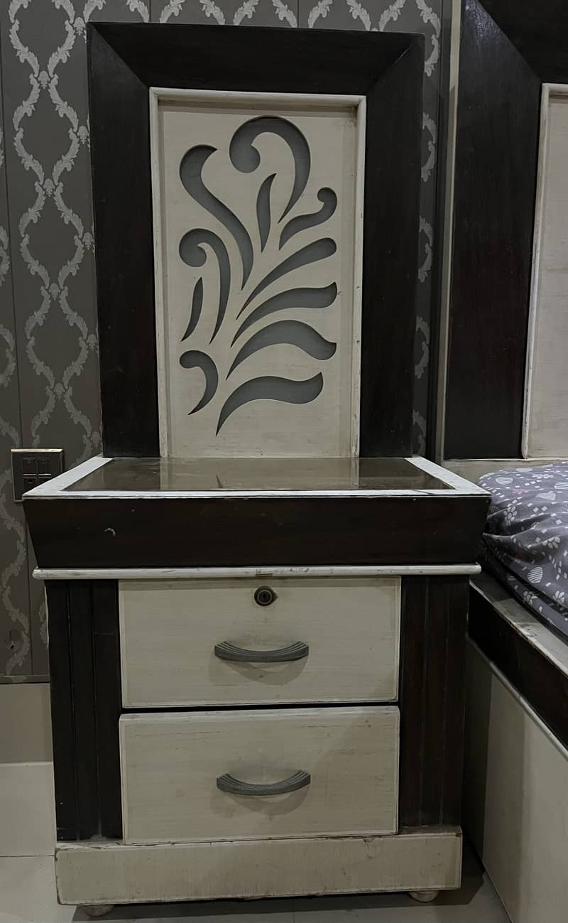 2 piece bed set dressing table and bed 3