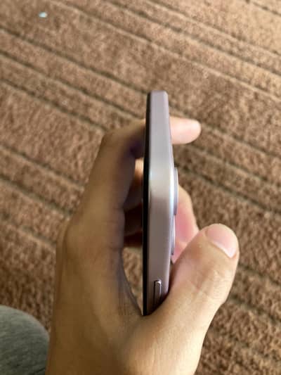 Realme C100i