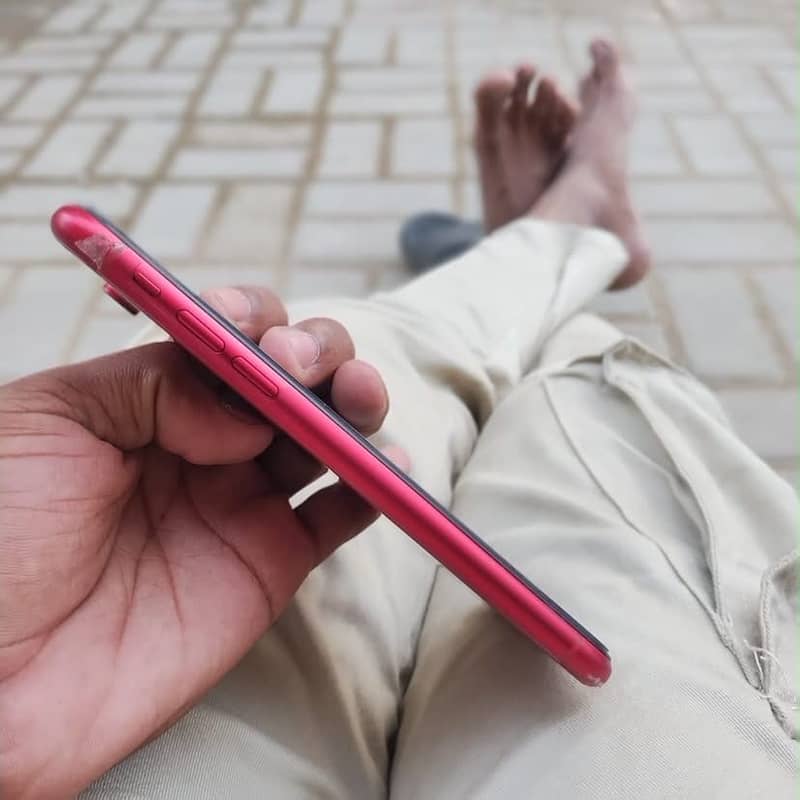 Apple iPhone XR 2