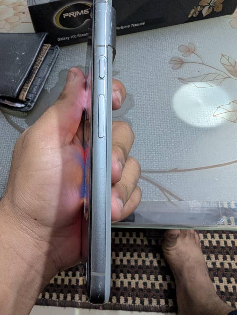 Google Pixel 8 10/9 read ad 4