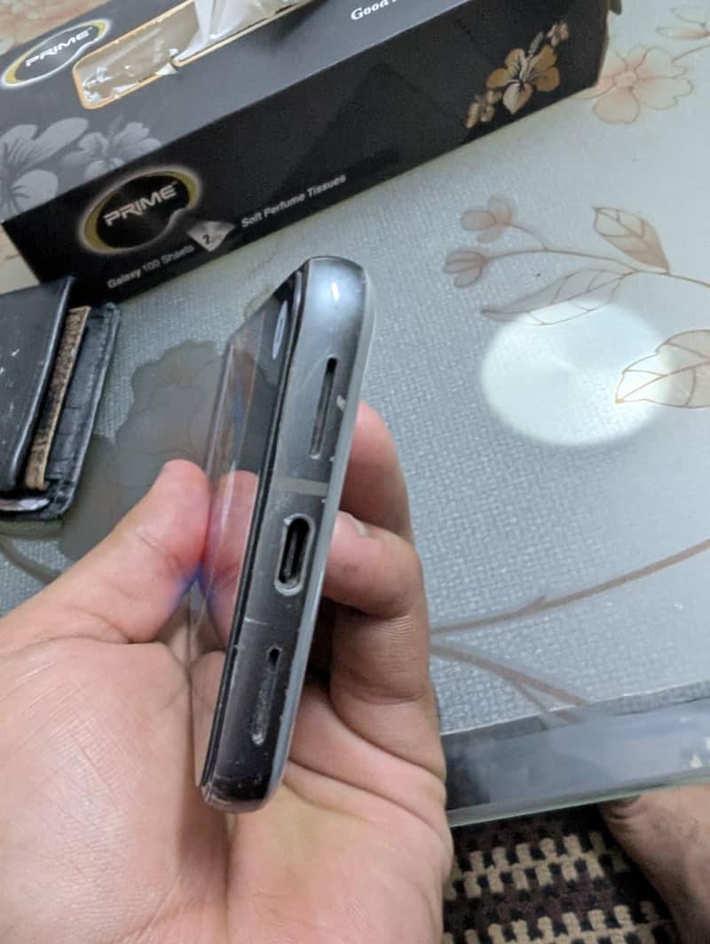 Google Pixel 8 10/9 read ad 6