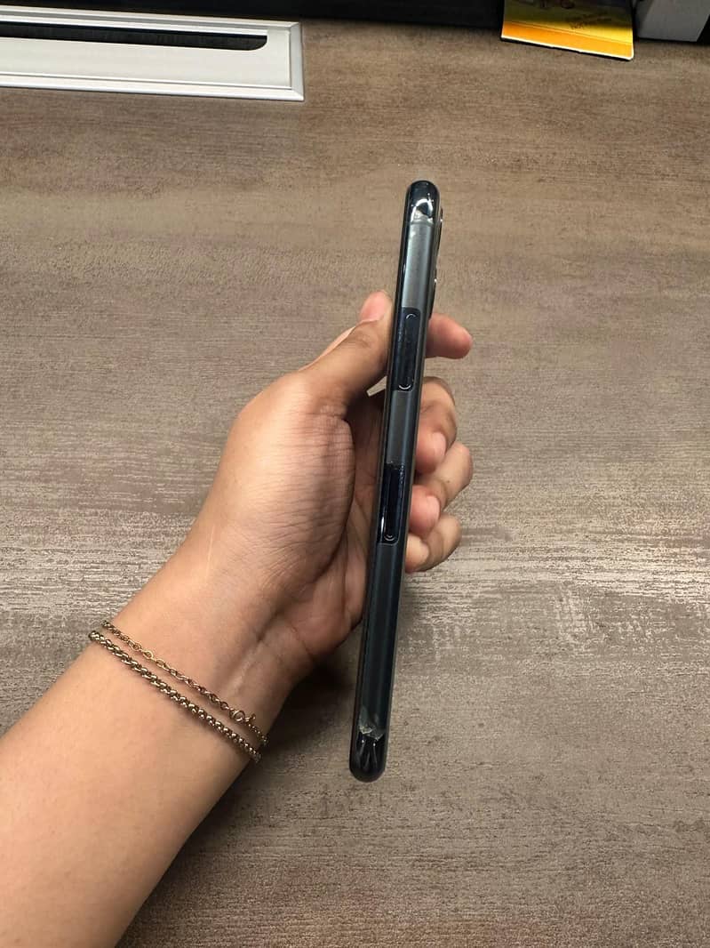 Apple iPhone 11 Pro 0