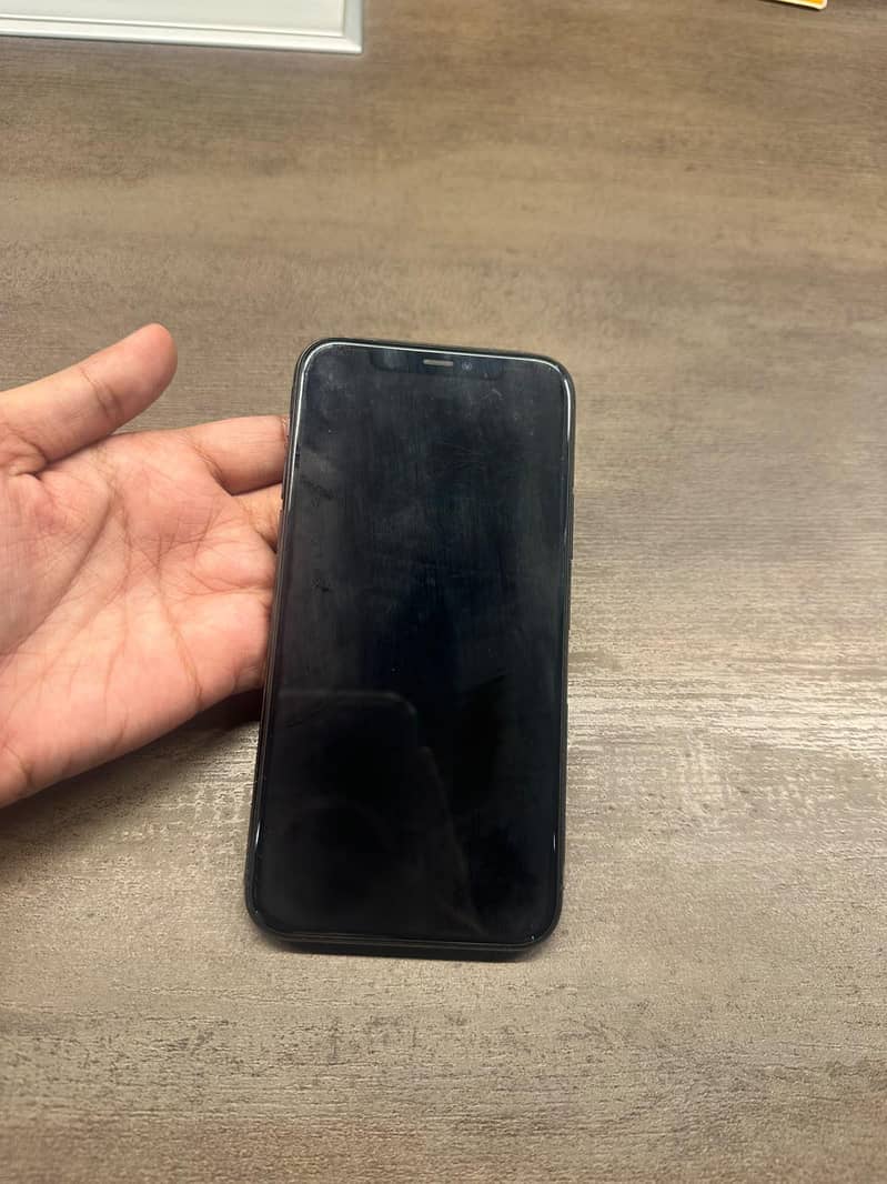 Apple iPhone 11 Pro 1