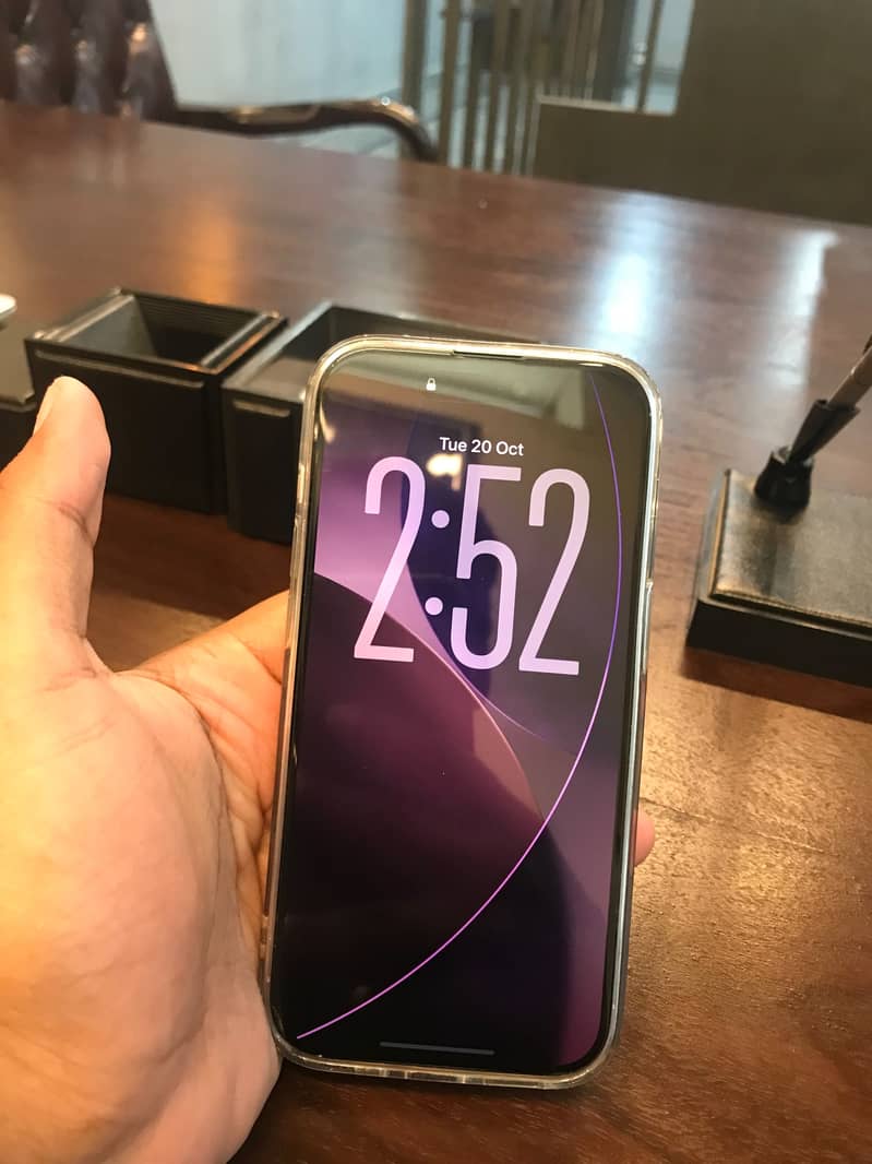 Apple iPhone 14 Pro 1