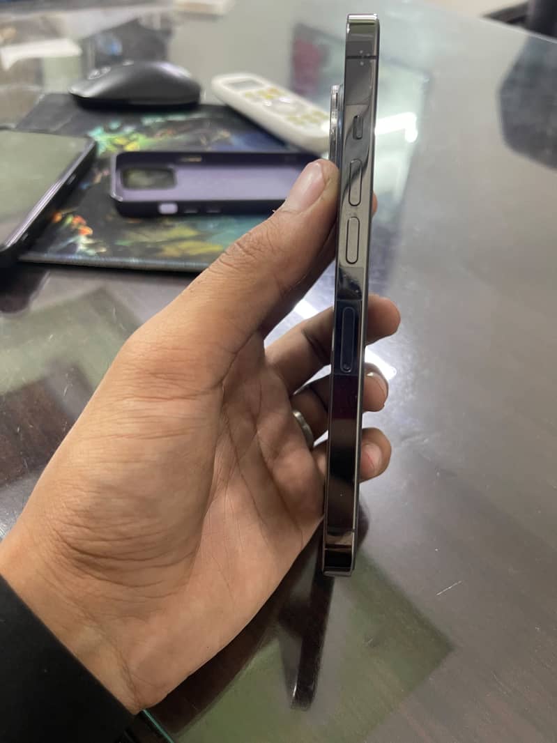 Apple iPhone 13 Pro 5