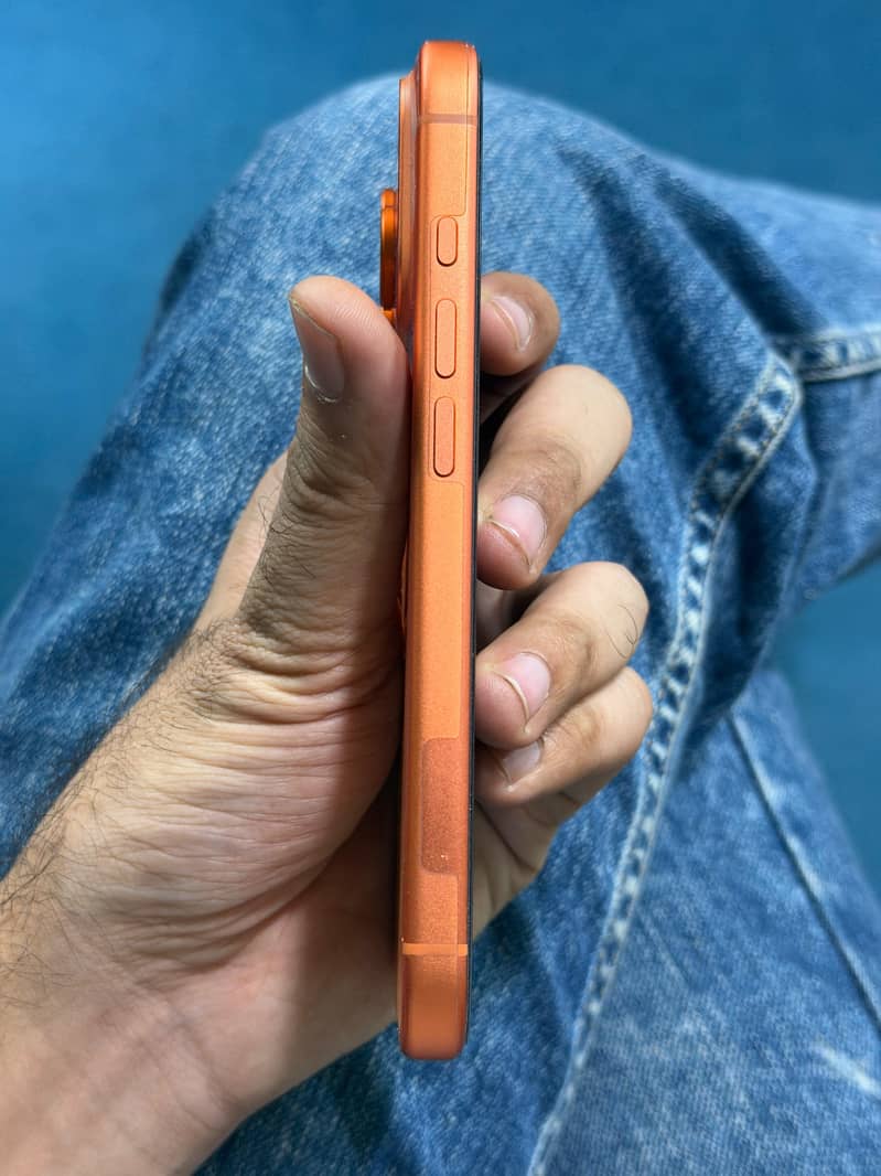 Apple iPhone 17 Pro 4