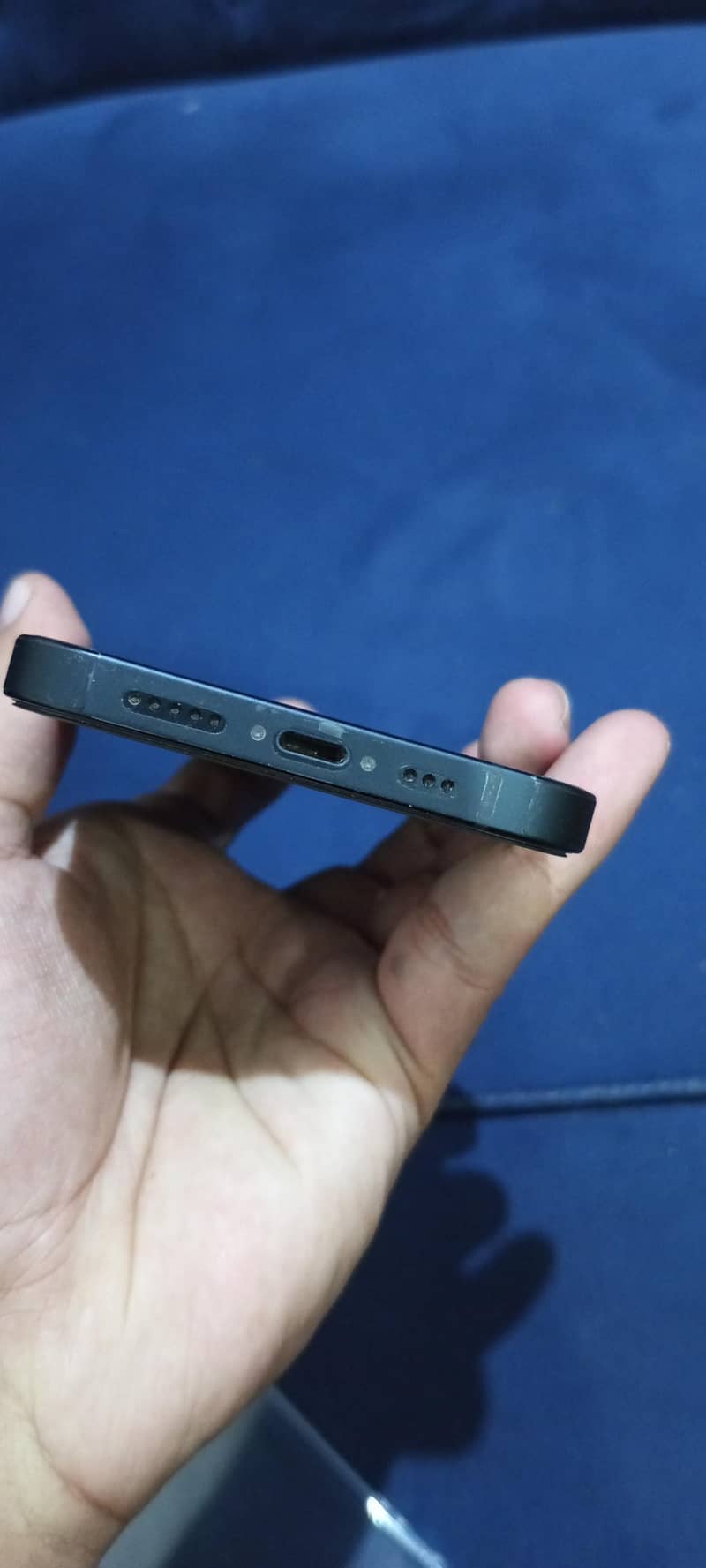 Apple iPhone 13 5