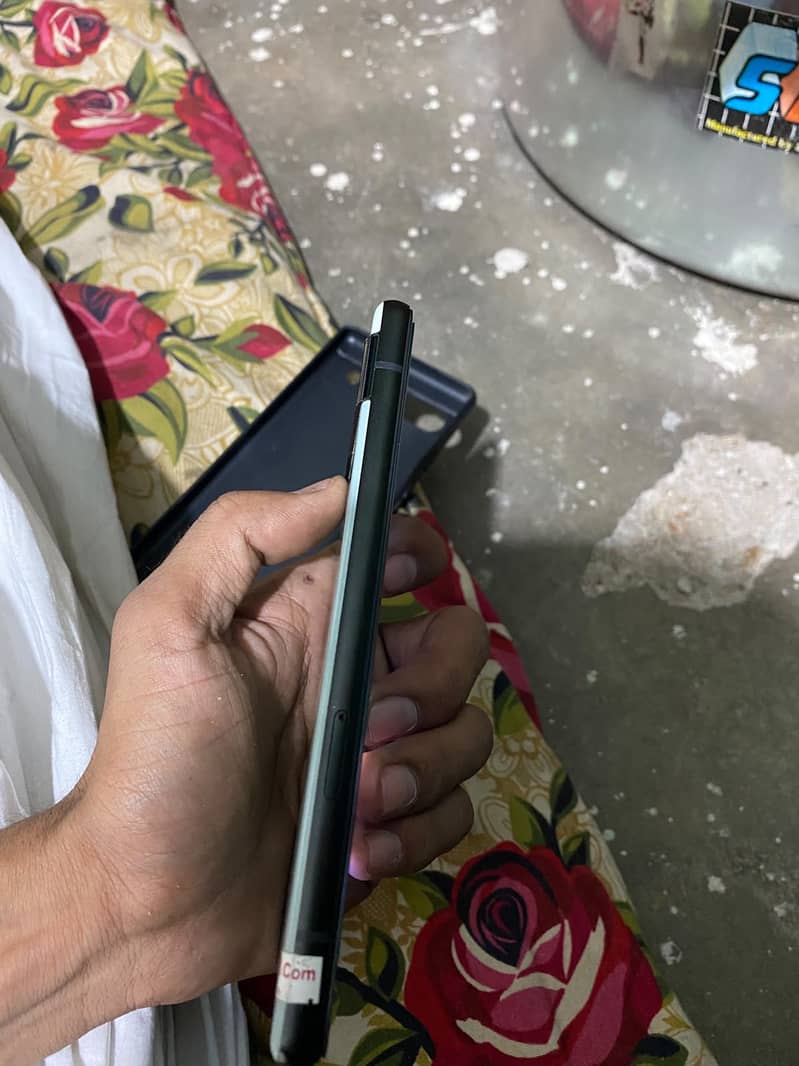 Google Pixel 6a 1