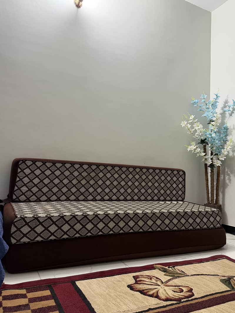 Sofa combed 3