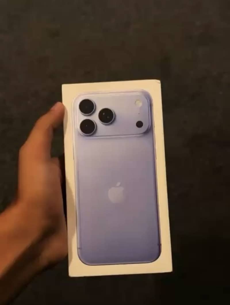 Apple iPhone 18 Pro Max 1