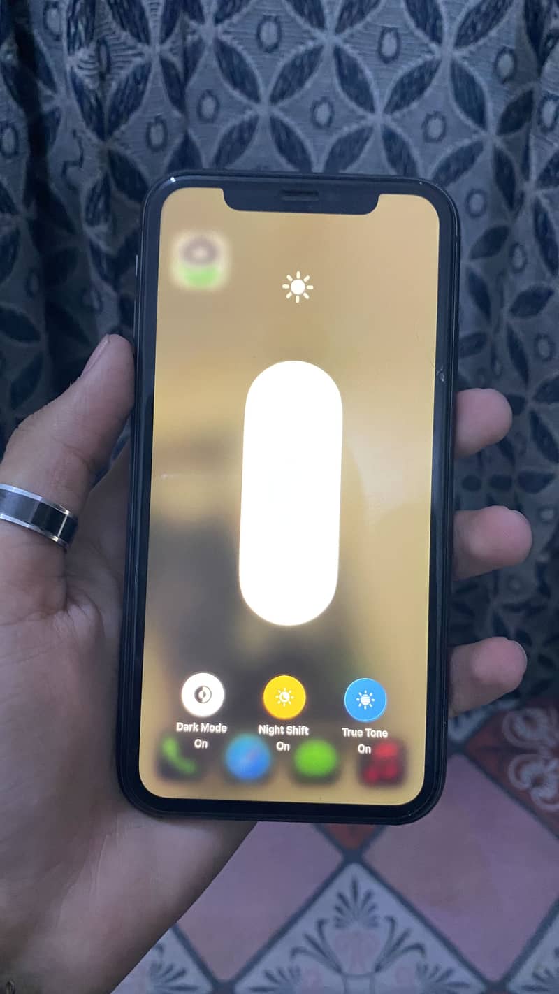 Apple iPhone 11 5