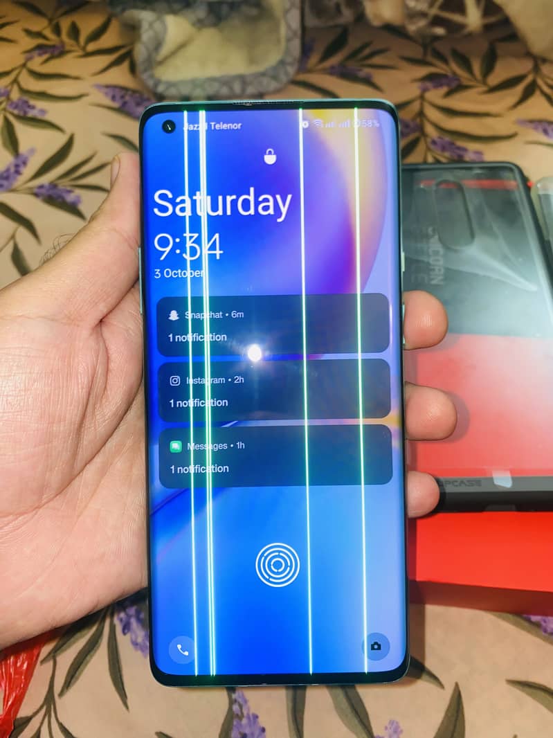 One Plus 8 Pro 12/256 8