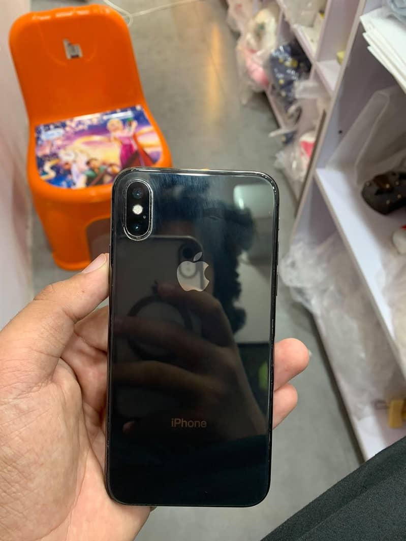 Apple iPhone X 0