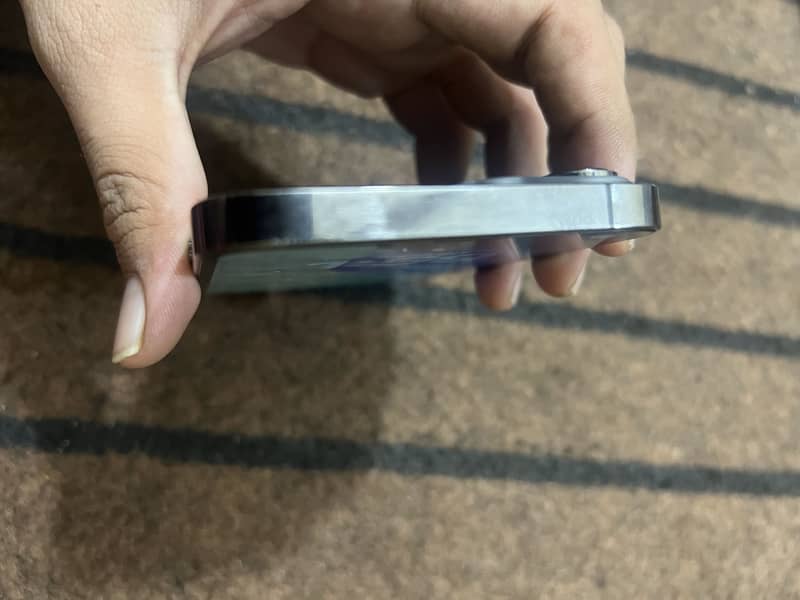 Apple iPhone 13 Pro Max 5