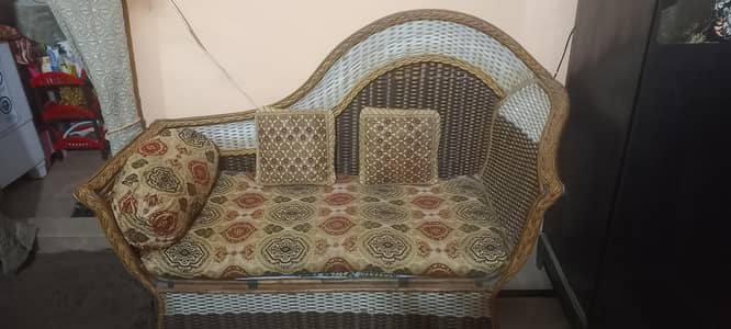 cancan 2 seater Sethi good condition